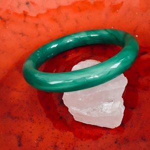 Apple Jade Color Vintage Peking Glass